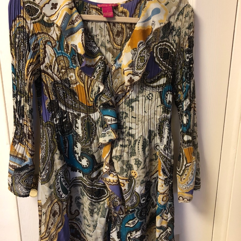 Sunny Leigh women’s top -small